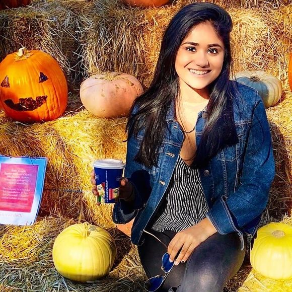 Meet your Posher, Tejasvi - Picture 1 of 1